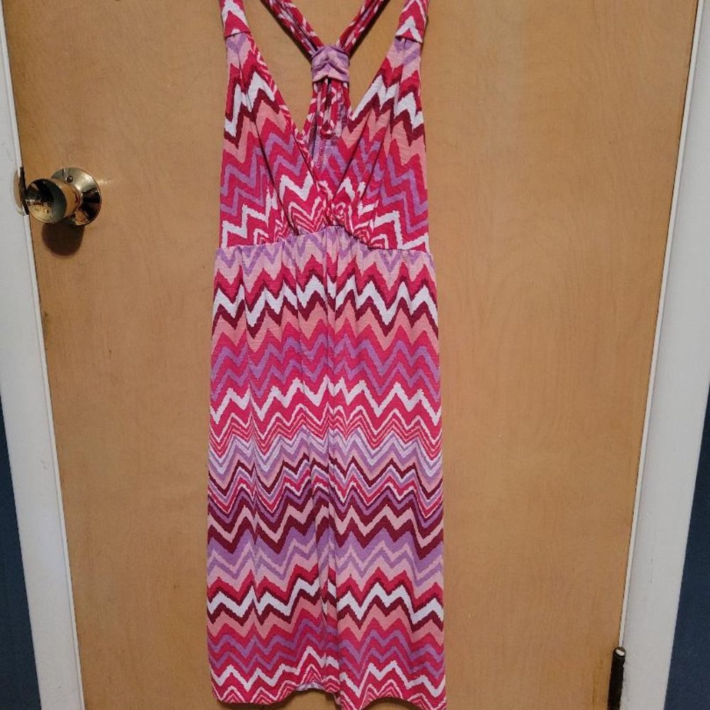 Nicole Miller- New York, Pink Zig Zag V Neck Summer Dress- Size- Medium